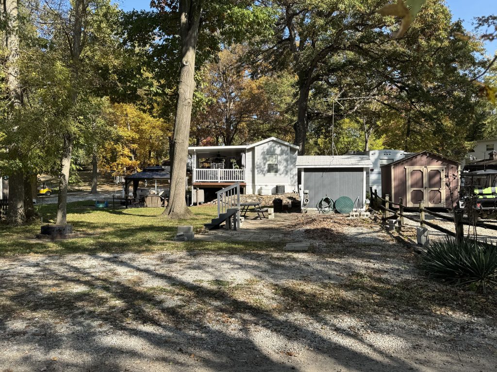 Lot-986-for-sale-at-Pierceton-Jellystone