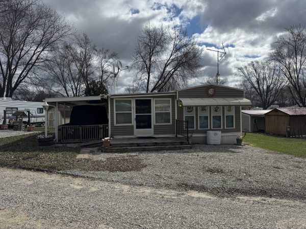 Lot 576