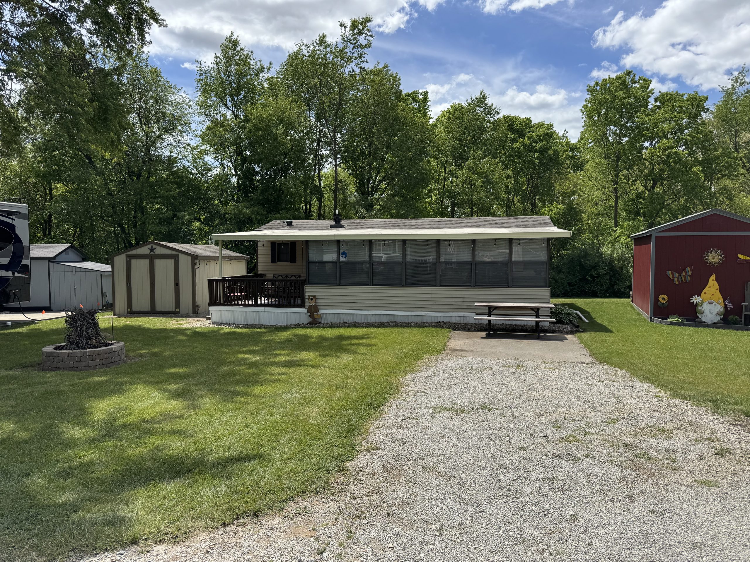 Photo of lot 902 for sale at Pierceton Jellystone