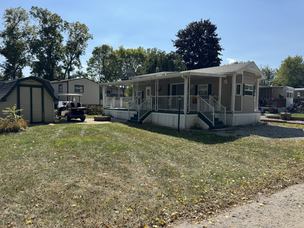 Lot 246 for sale at Pierceton Jellystone